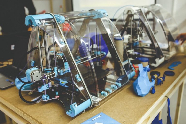 Jak druk 3D zmienił podejście do produkcji prototypów w przemyśle kosmetycznym
